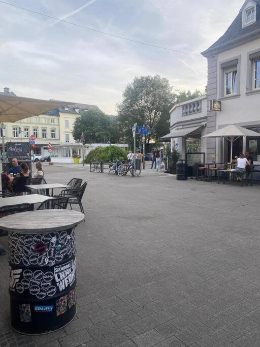 Schoene Und Gemuetliche Wohnung In Trier Zentrum Luaran gambar